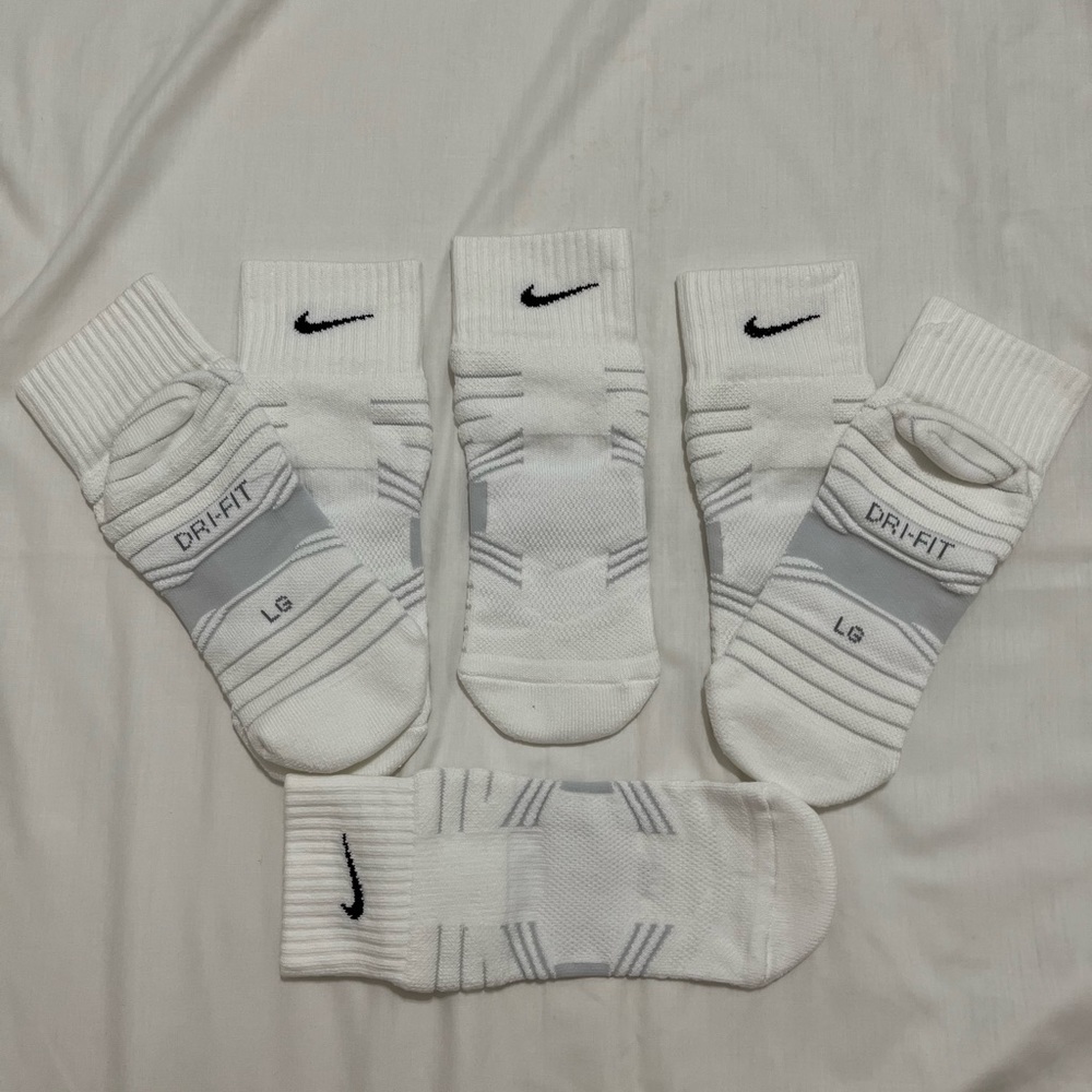 Men’s Large Nike Quarter Sock (1 Pair)